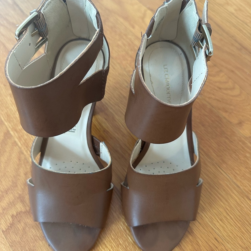 Liz Claiborne Brown Women's Heels